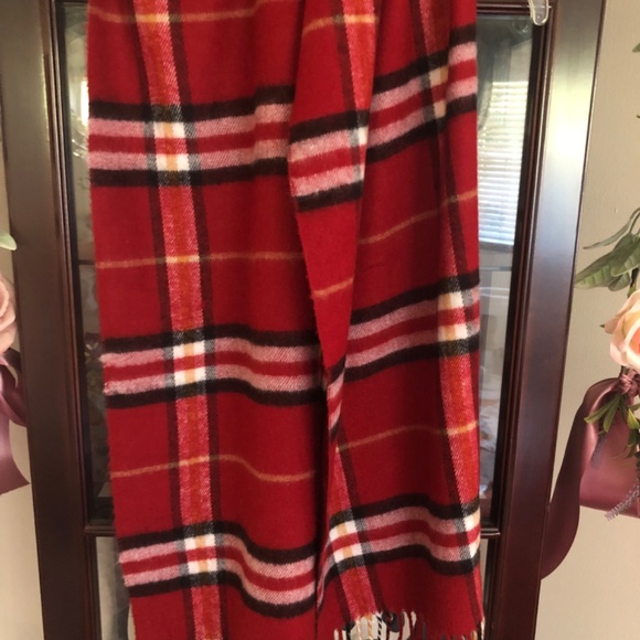 SALE Beautiful like new red ribbed cowl neck sweater and plaid sweater scarf set - Picture 4 of 4